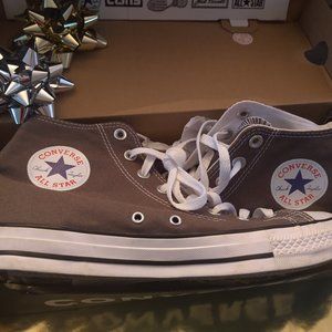 Converse Chuck Taylors size 10